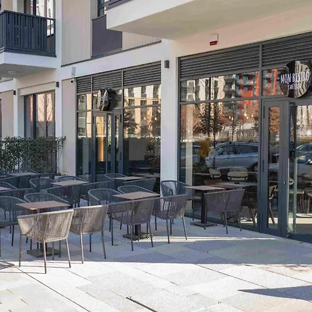 Waterfront - Urban Harmony