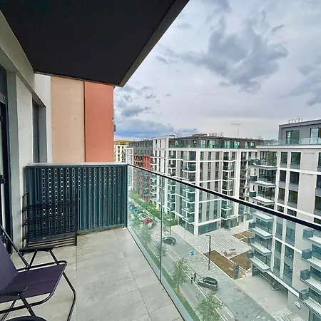 Waterfront - Urban Harmony Apartamento